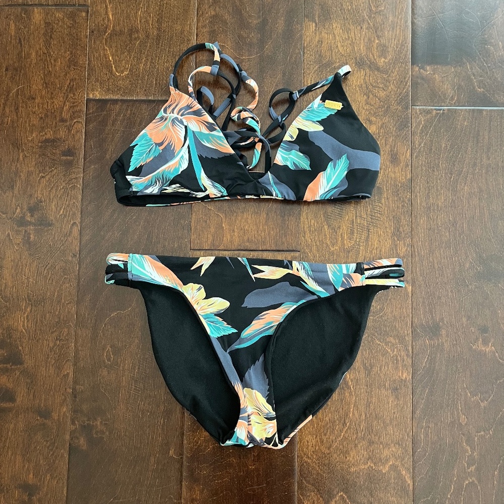 Roxy Floral Bikini Set